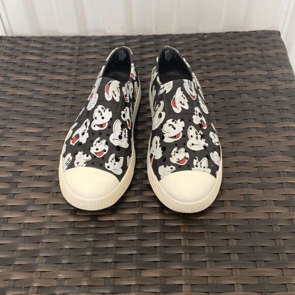 Mickey Mouse natives shoes women’s size 7 - Picture 2 of 7